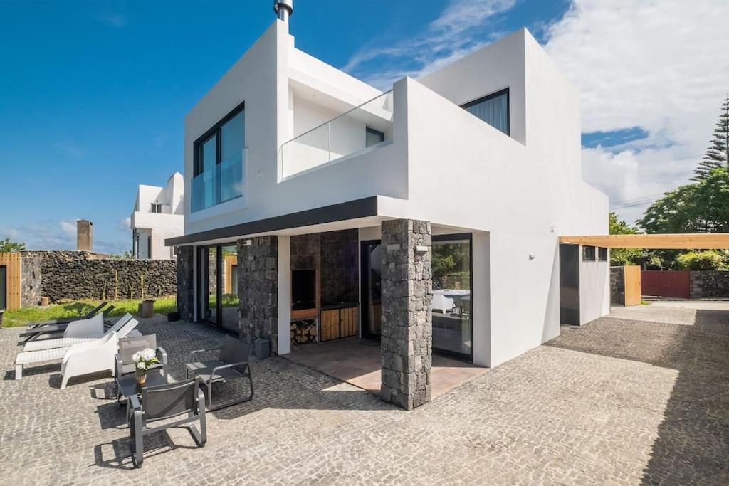 Lotus House - Heated Pool & Jacuzzi Near The * Ponta Delgada (Sao Miguel)