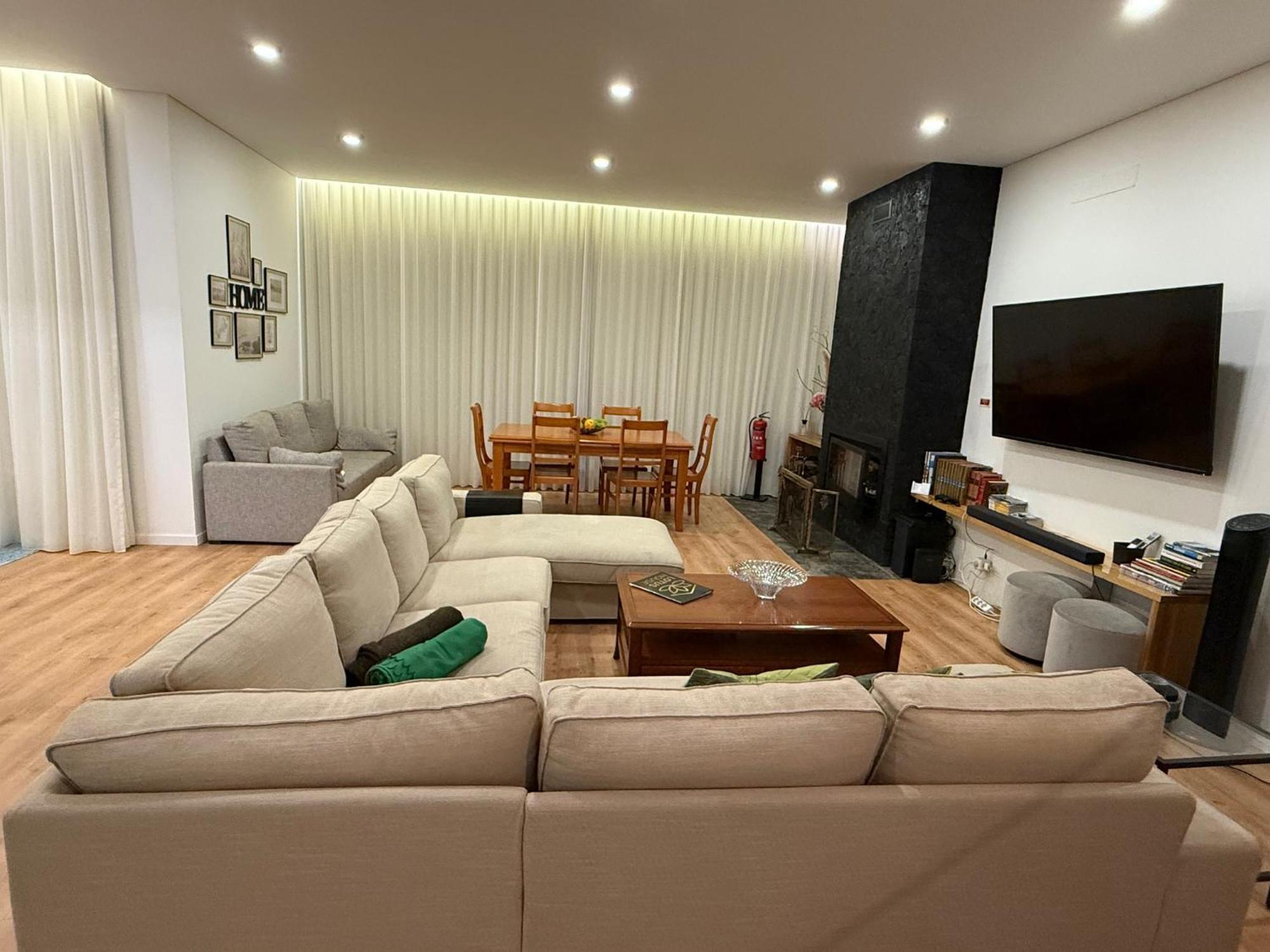 Holiday home Lotus House - Heated Pool & Jacuzzi Near The Ponta Delgada (Sao Miguel)