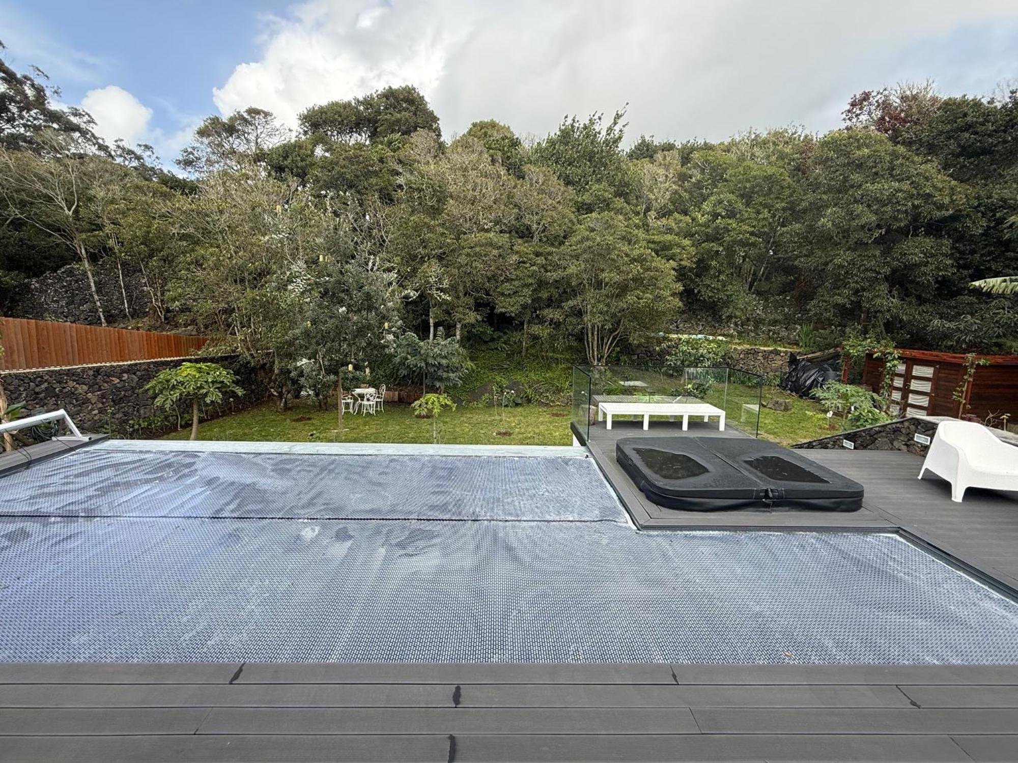 Lotus House - Heated Pool & Jacuzzi Near The