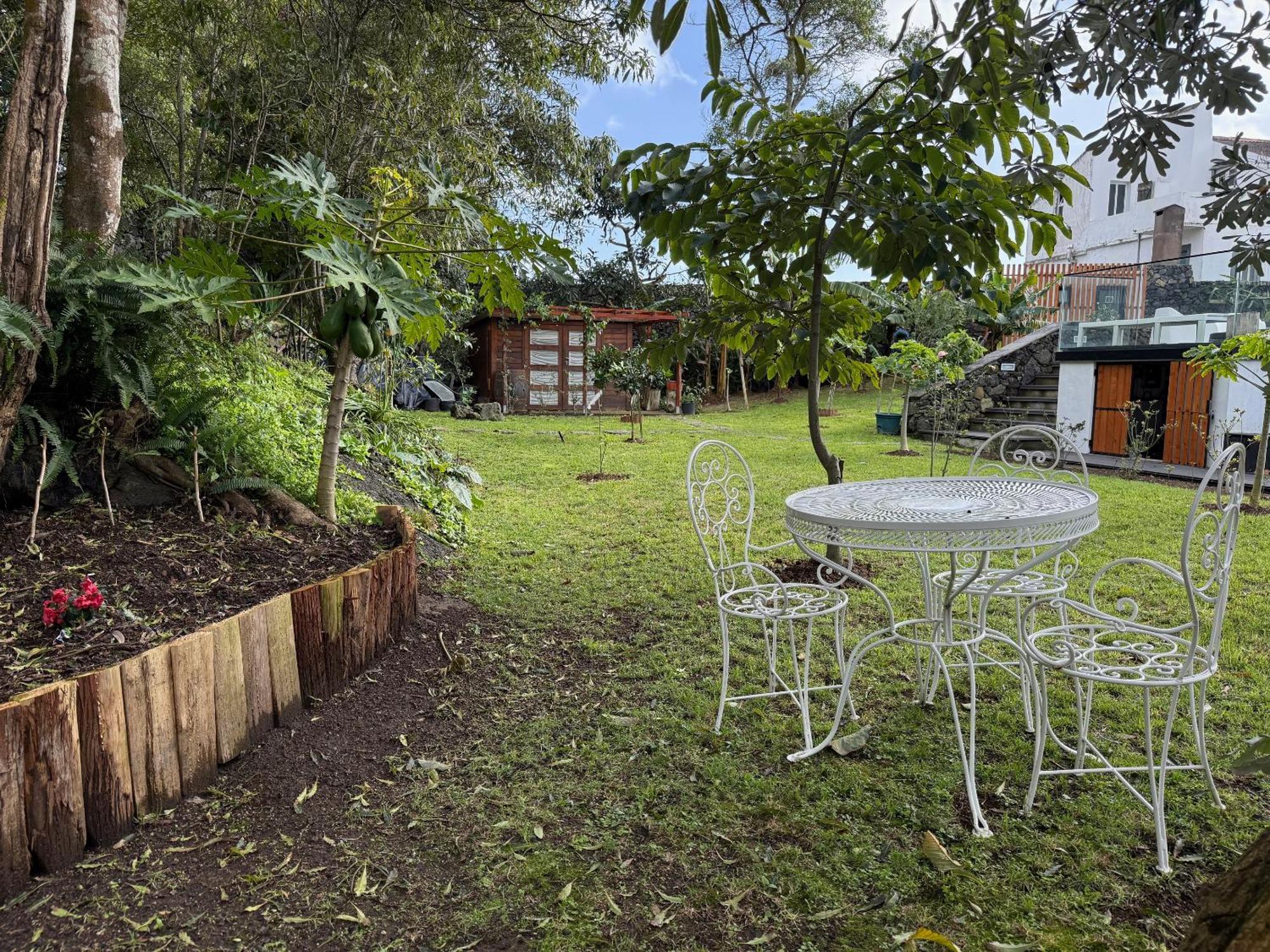 Holiday home Lotus House - Heated Pool & Jacuzzi Near The